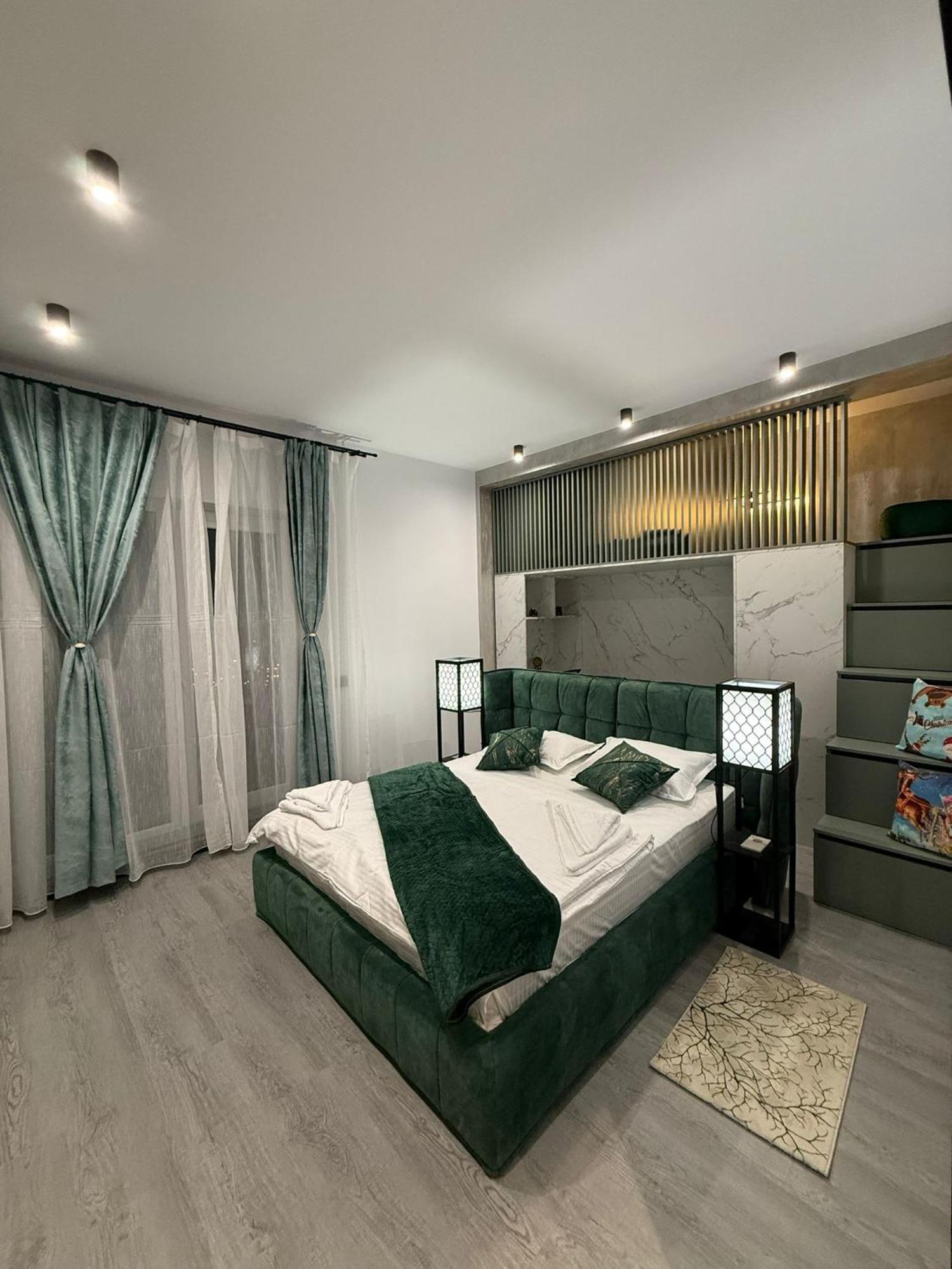 Evo De Lux Andre Apartament *